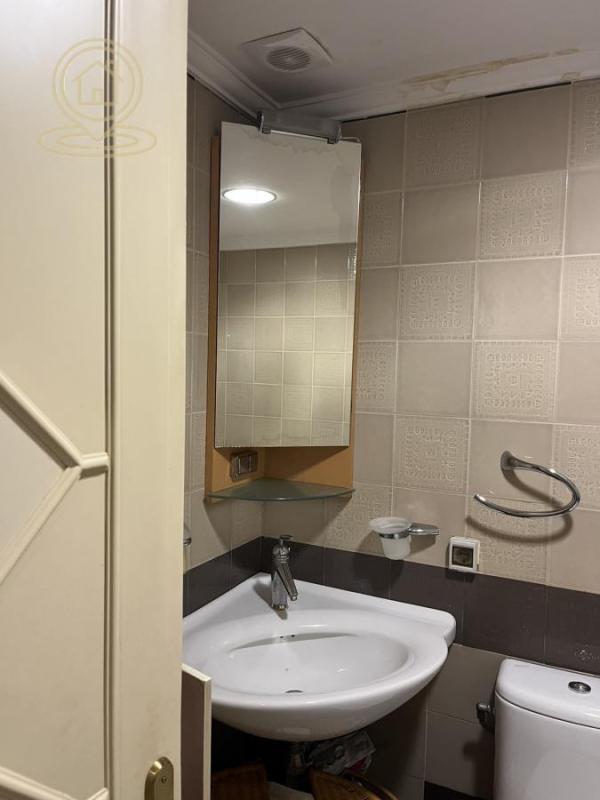 Slika 10 - Četvorosoban stan za izdavanje, 100m2, 1.200€