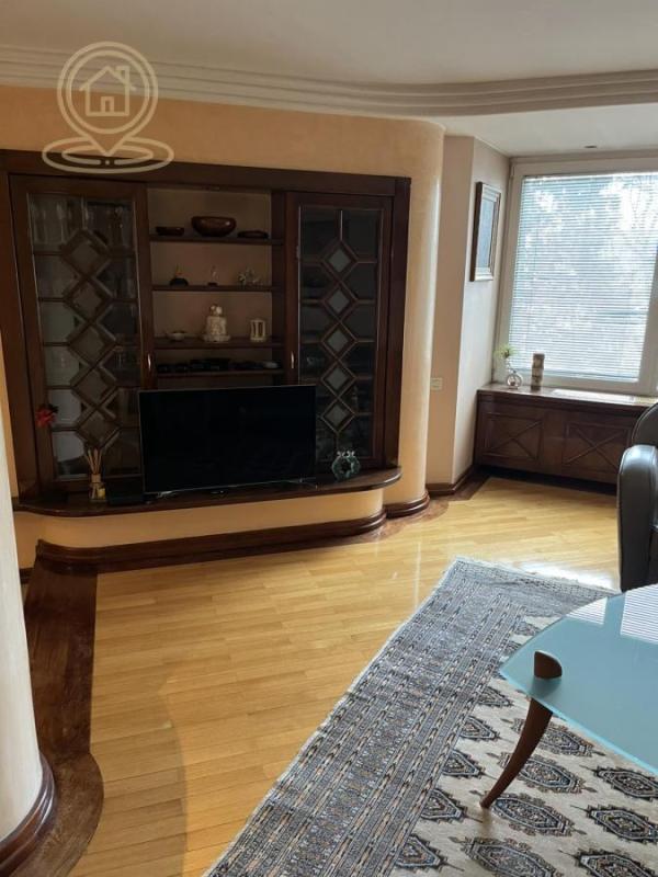 Slika 6 - Četvorosoban stan za izdavanje, 100m2, 1.200€