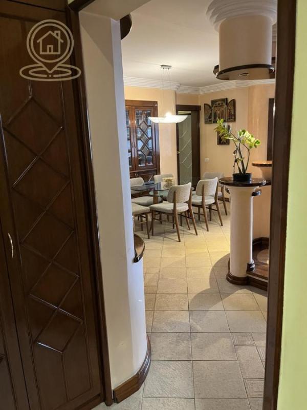 Slika 4 - Četvorosoban stan za izdavanje, 100m2, 1.200€