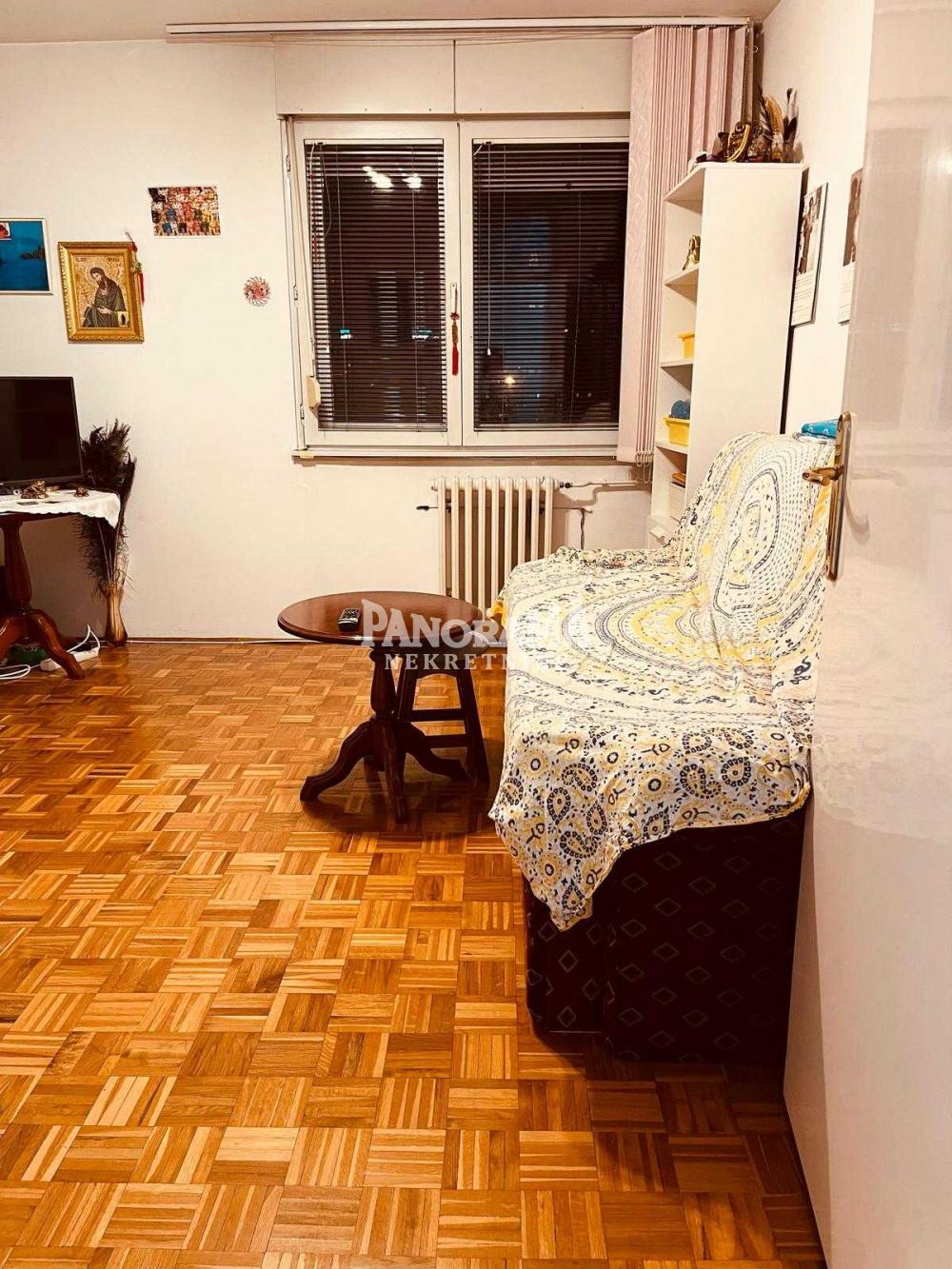 Slika 9 - Trgovačka, Troiposoban stan na prodaju, 103m2, 270.000€