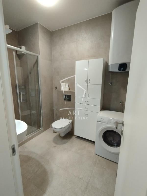 Slika 6 - Đevđelijska,  Lokal za izdavanje, 52m2, 700€