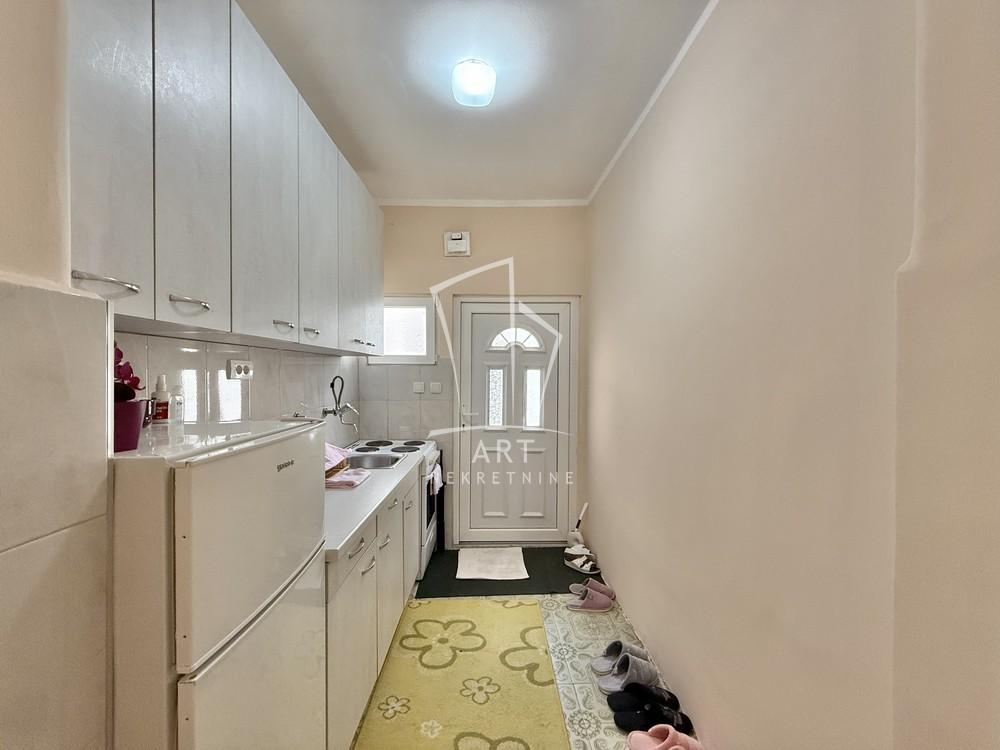 Slika 9 - Albanske spomenice,  Kuća na prodaju, 58m2, 235.000€