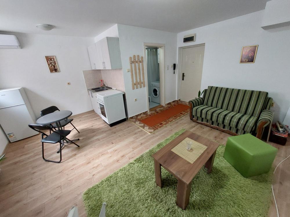 Slika 2 -  Stan za izdavanje, 260€