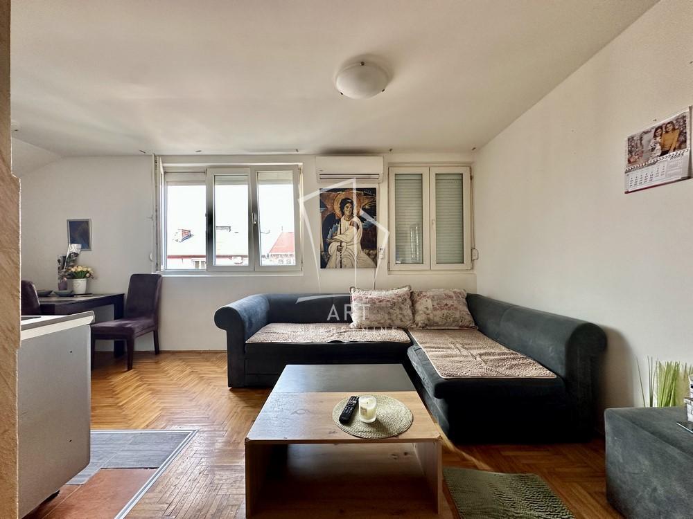 Glavna slika -Marijane Gregoran, Dvoiposoban stan na prodaju, 51m2, 149.000€