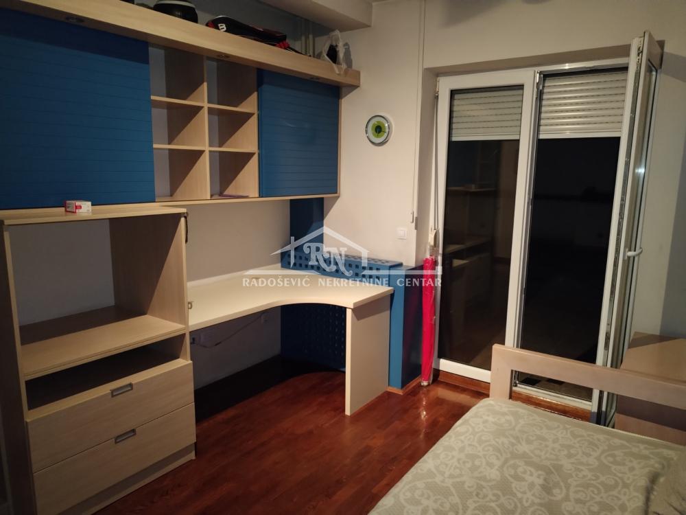 Slika 10 - Starca Vujadina, Trosoban stan na prodaju, 79m2, 235.000€