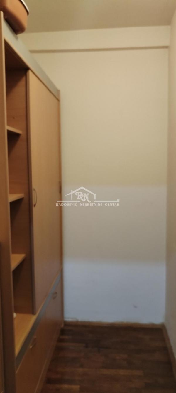 Slika 11 - Starca Vujadina, Trosoban stan na prodaju, 79m2, 235.000€