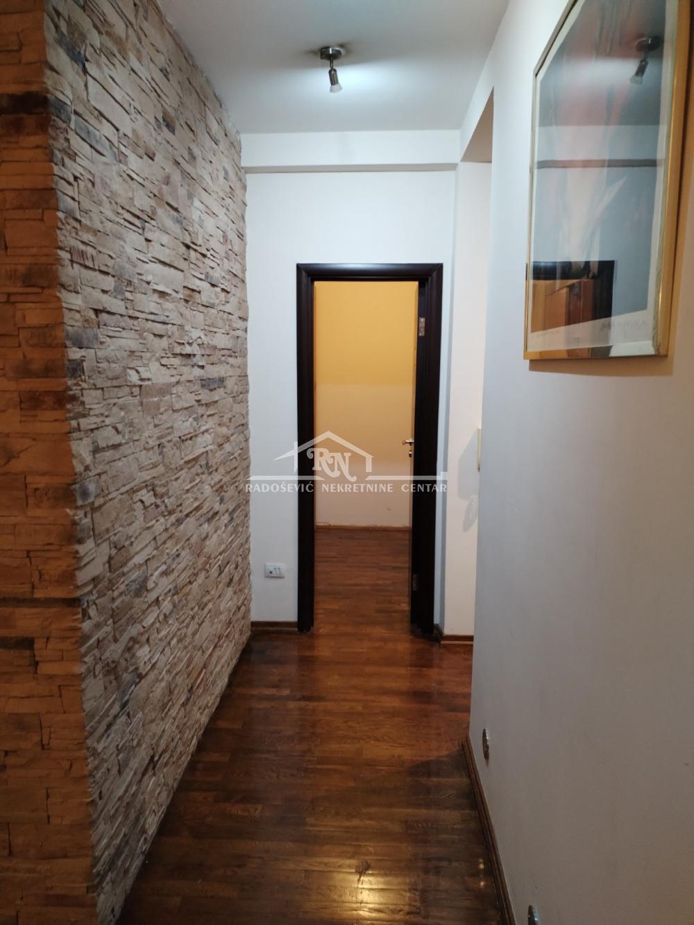 Slika 6 - Starca Vujadina, Trosoban stan na prodaju, 79m2, 235.000€