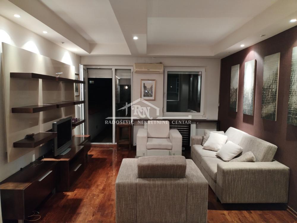 Glavna slika -Starca Vujadina, Trosoban stan na prodaju, 79m2, 235.000€