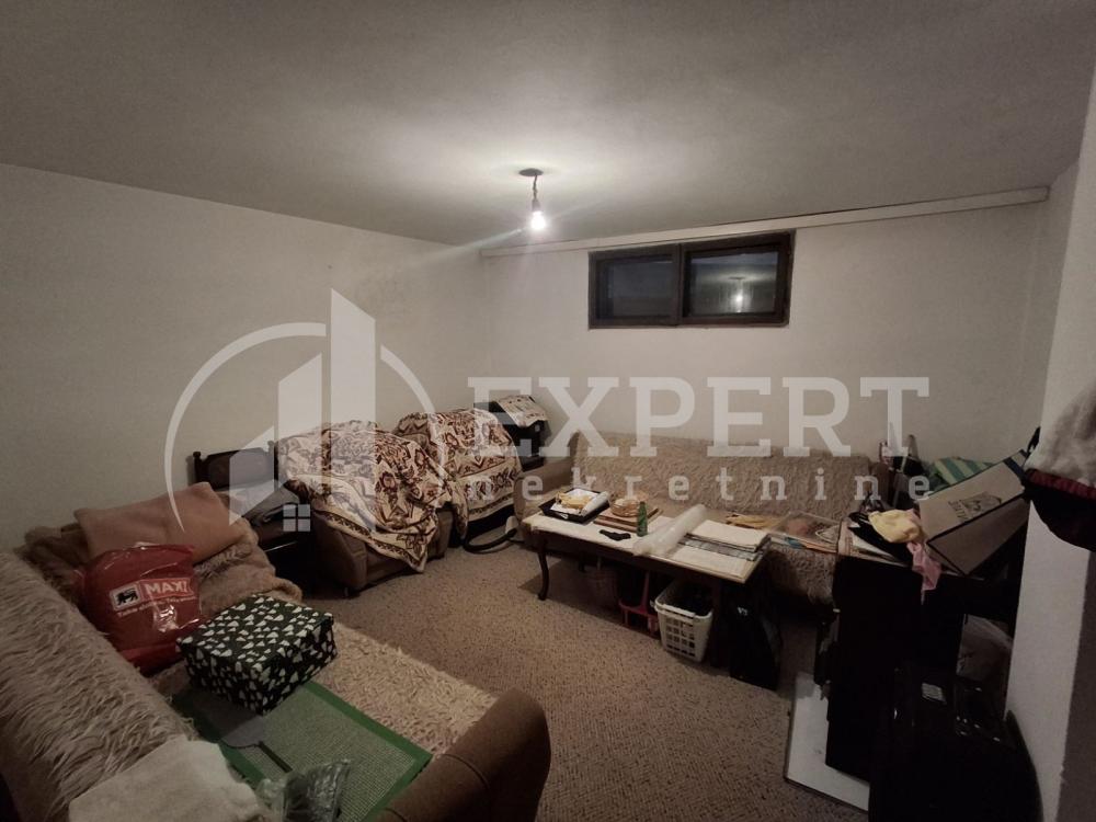 Slika 4 - Radikinski put,  Kuća na prodaju, 261m2, 89.000€