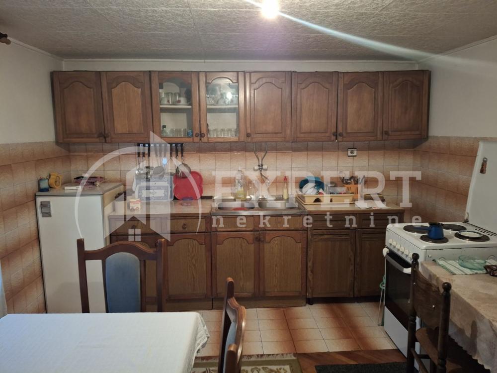 Slika 7 - Radikinski put,  Kuća na prodaju, 261m2, 89.000€