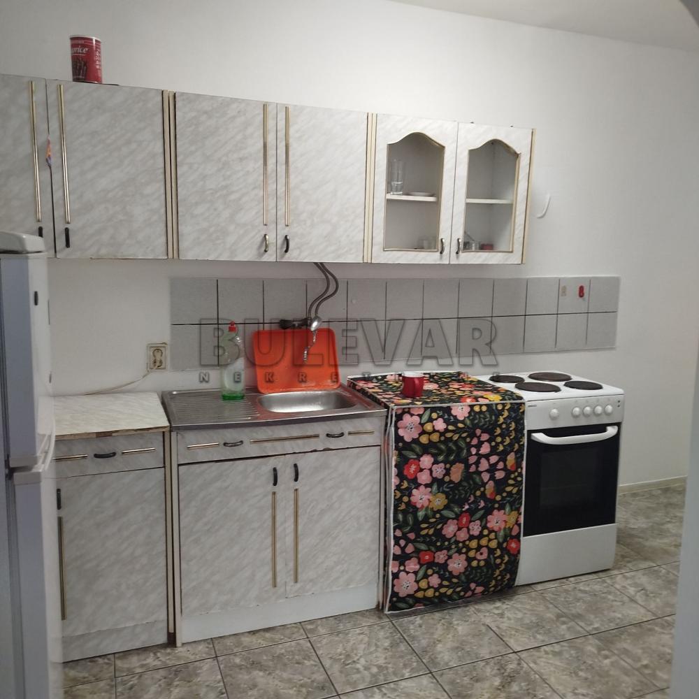 Slika 4 - Vožda Karađorđa, Dvosoban stan za izdavanje, 46m2, 300€