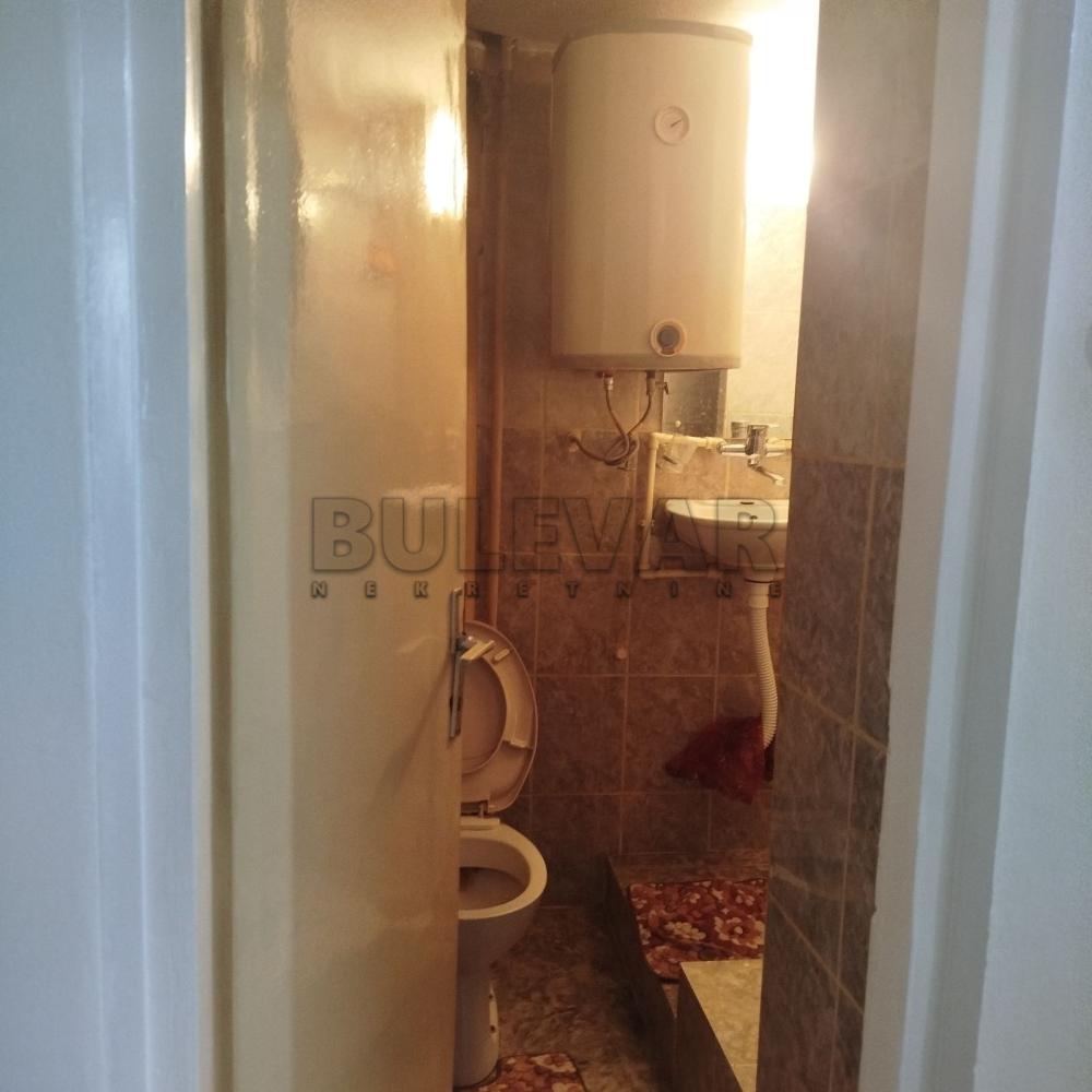 Slika 6 - Vožda Karađorđa, Dvosoban stan za izdavanje, 46m2, 300€