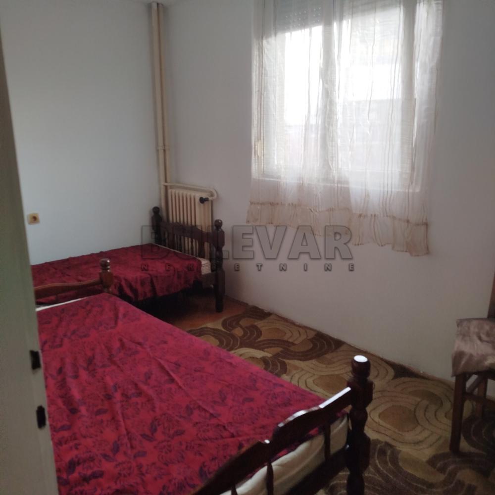 Slika 2 - Vožda Karađorđa, Dvosoban stan za izdavanje, 46m2, 300€