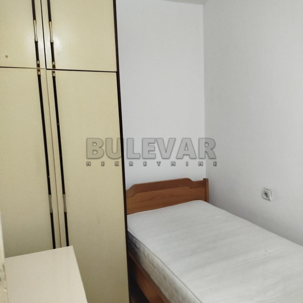 Slika 5 - Vožda Karađorđa, Dvosoban stan za izdavanje, 46m2, 300€