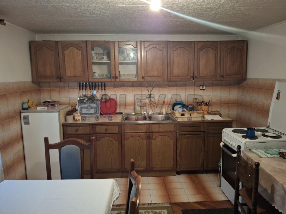 Slika 7 - Radikinski put,  Kuća na prodaju, 261m2, 89.000€