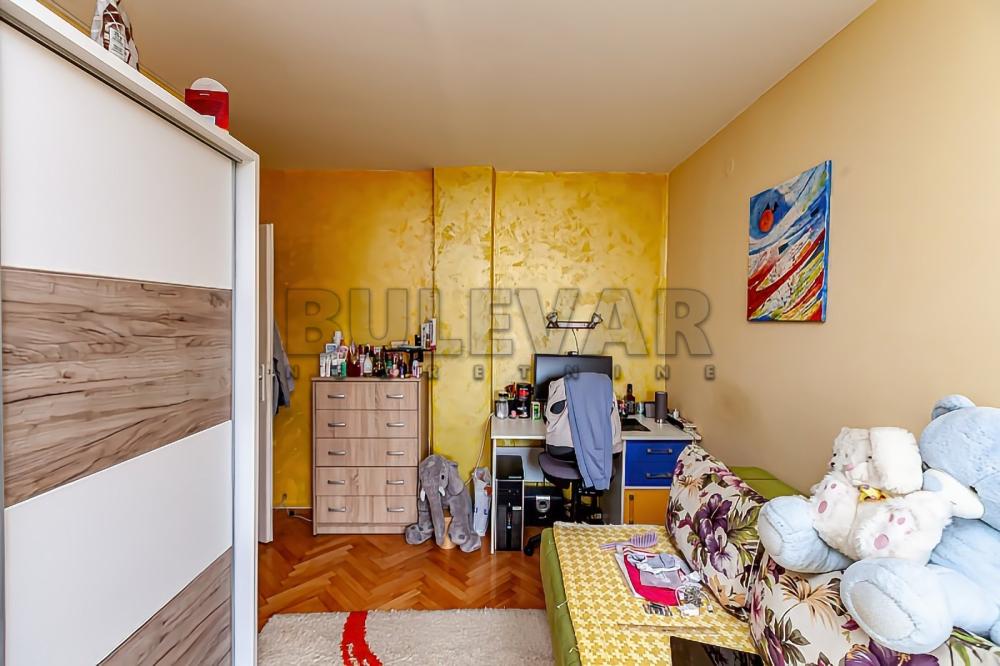 Slika 6 - Bulevar Nemanjića, Četvorosoban stan na prodaju, 70m2, 129.900€