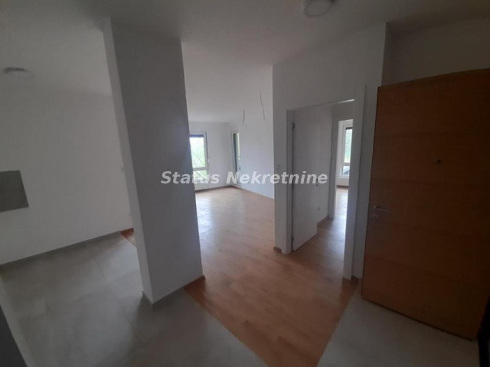 Glavna slika -Četvorosoban stan na prodaju, 77m2, 198.300€