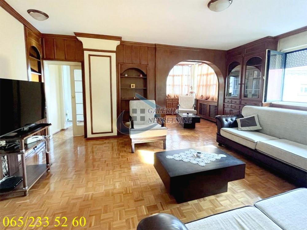 Slika 10 - Kičevska, Četvorosoban stan za izdavanje, 117m2, 1.450€