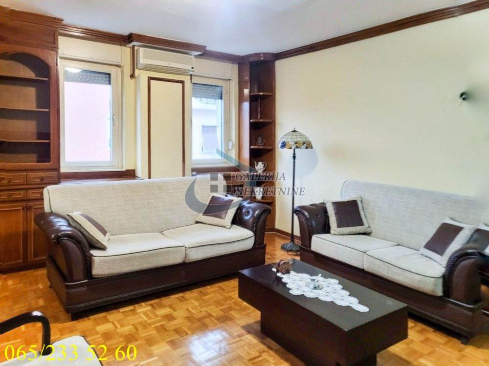 Slika 2 - Kičevska, Četvorosoban stan za izdavanje, 117m2, 1.450€