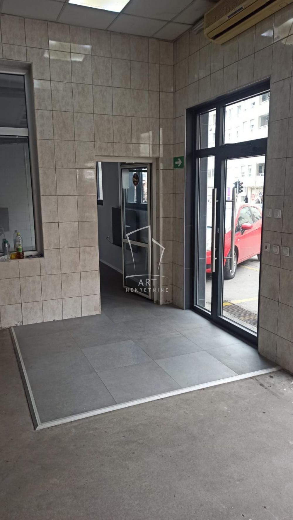 Glavna slika -Dimitrija Tucovića,  Lokal za izdavanje, 192m2, 3.000€