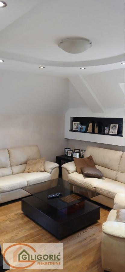 Glavna slika -Trosoban stan na prodaju, 100m2, 230.000€