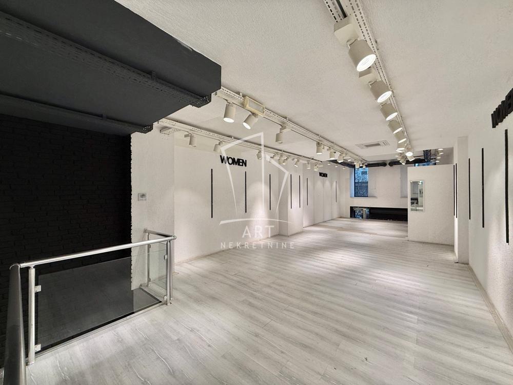 Slika 10 - Terazije,  Lokal za izdavanje, 210m2, 10.000€