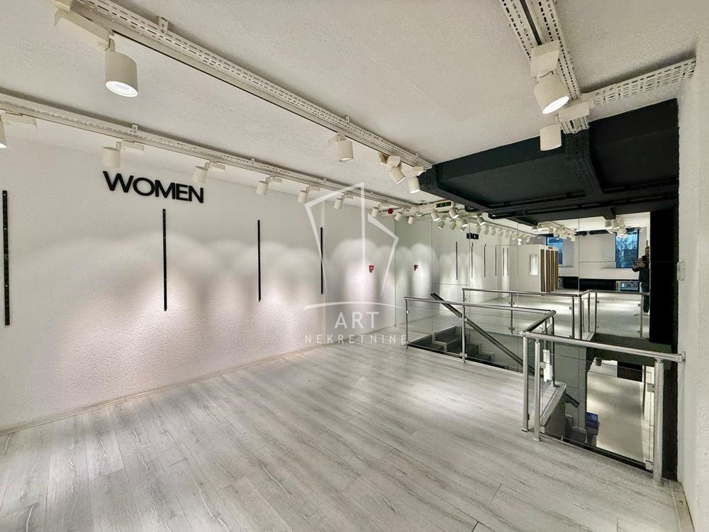 Glavna slika -Terazije,  Lokal za izdavanje, 210m2, 10.000€