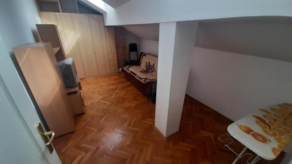 Slika 6 - Jednoiposoban stan za izdavanje, 45m2, 350€