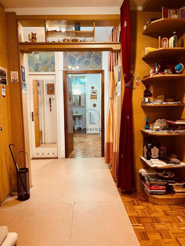 Slika 11 - Trgovačka, Troiposoban stan na prodaju, 101m2, 269.000€