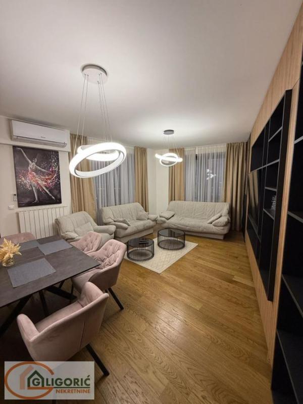 Slika 2 - Trosoban stan na prodaju, 92m2, 389.000€