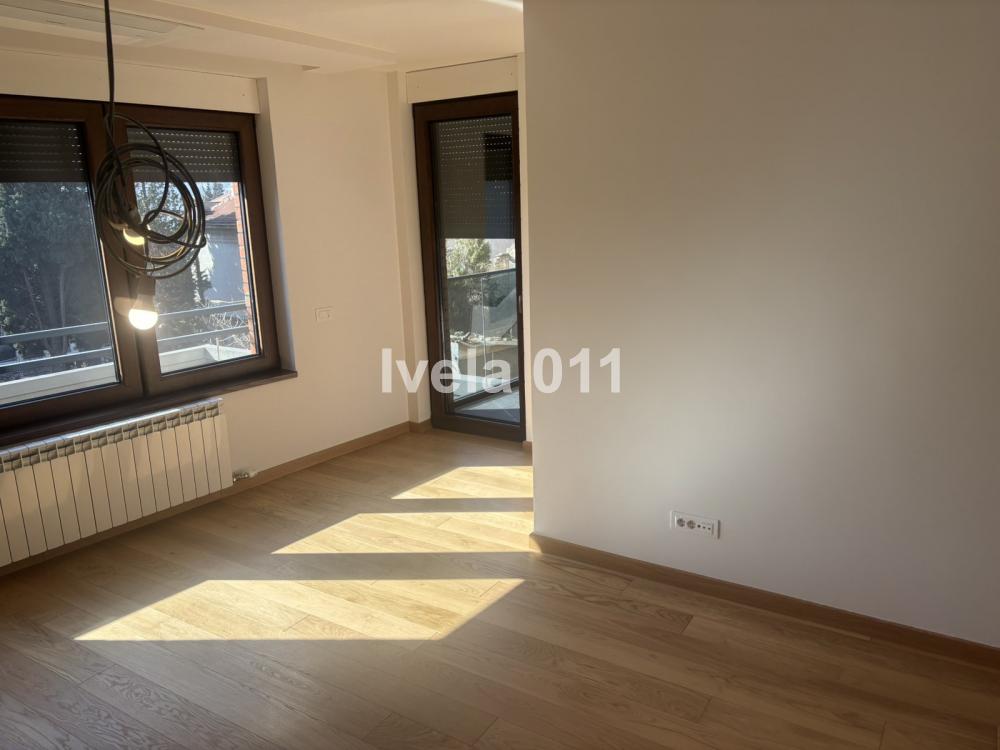 Slika 10 - Šumatovačka, Četvorosoban stan na prodaju, 144m2, 720.000€