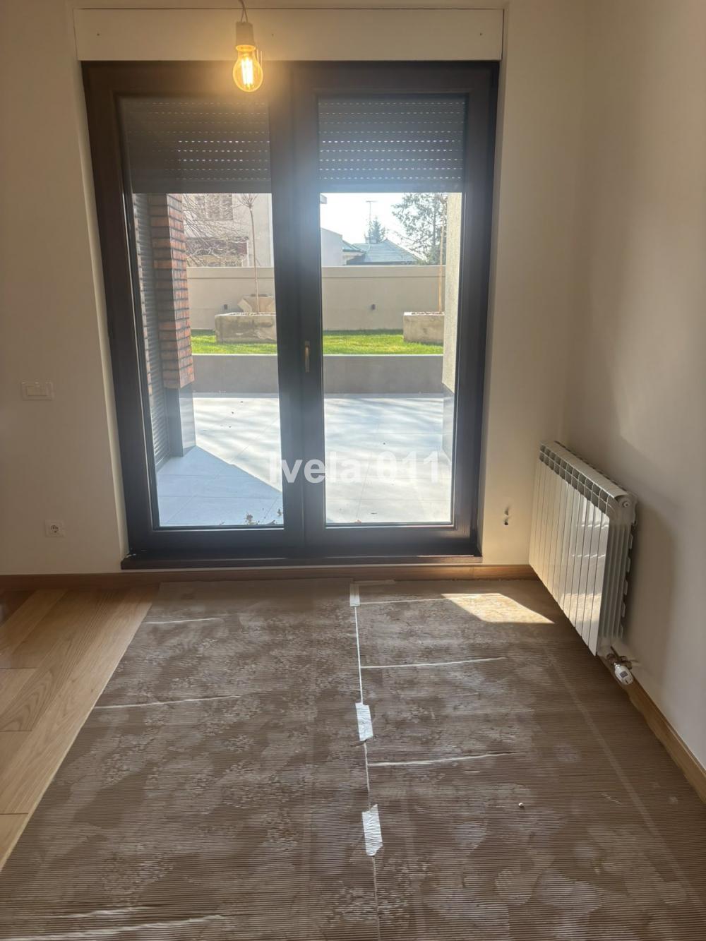 Slika 5 - Šumatovačka, Četvorosoban stan na prodaju, 144m2, 720.000€