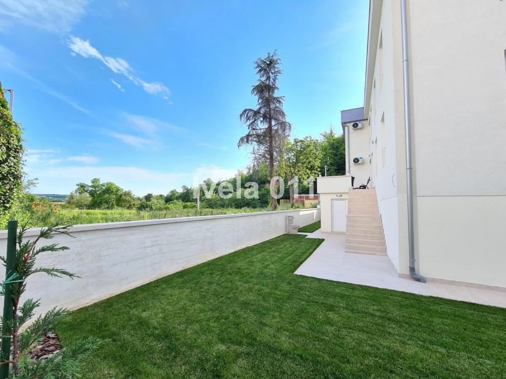Slika 5 - Velisava Vulovića, Četvorosoban stan na prodaju, 180m2, 900.000€