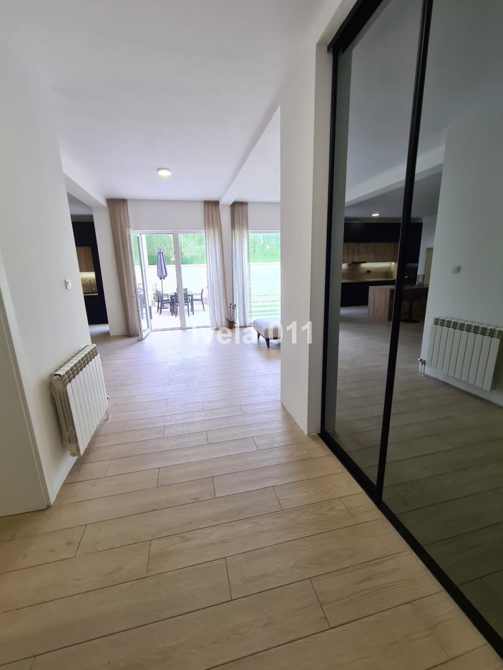 Slika 9 - Velisava Vulovića, Šestosoban stan na prodaju, 220m2, 950.000€