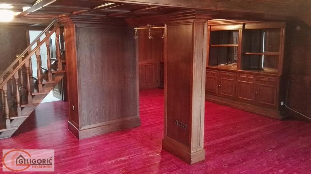 Slika 4 - Glavna, Četvoroiposoban stan na prodaju, 143m2, 280.000€