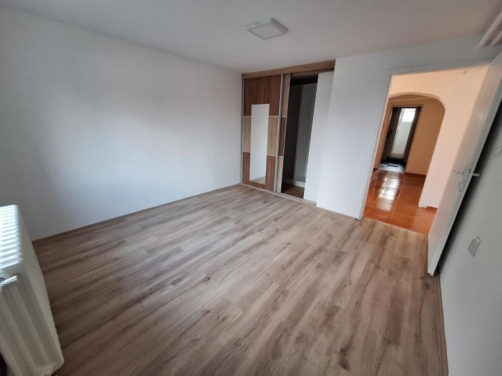 Slika 3 -  Kuća za izdavanje, 90m2, 350€