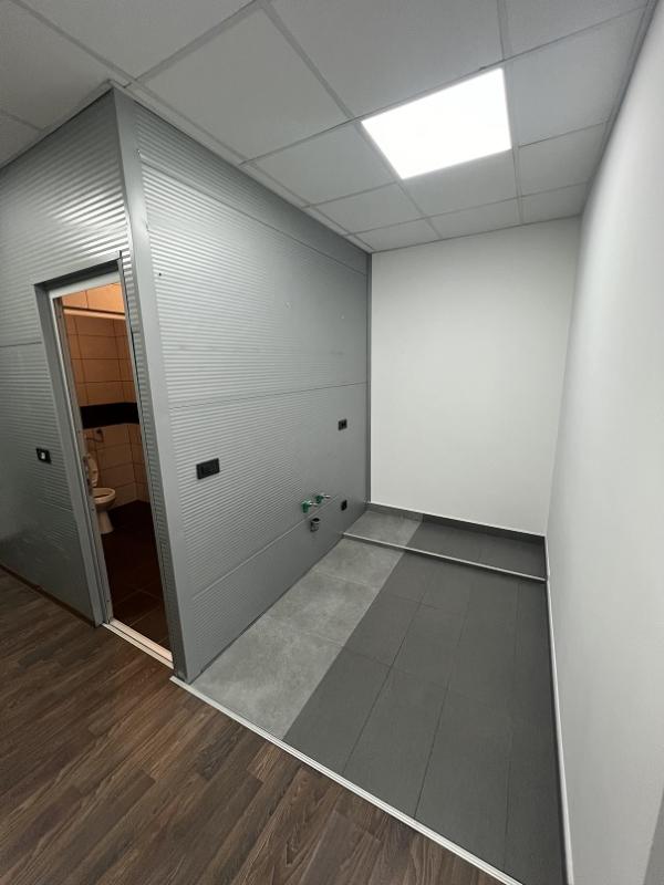 Slika 5 -  Lokal za izdavanje, 360m2, 1€