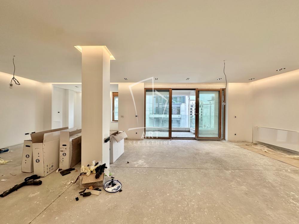 Slika 2 - Stojana Protića, Četvorosoban stan na prodaju, 261m2, 1.378.000€