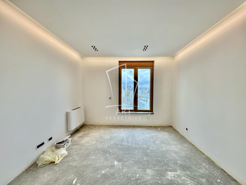 Slika 6 - Stojana Protića, Četvorosoban stan na prodaju, 222m2, 1.176.600€