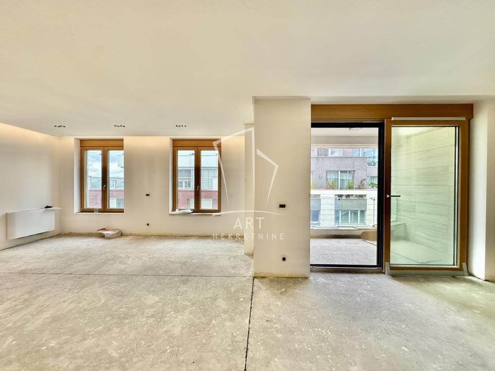 Glavna slika -Stojana Protića, Četvorosoban stan na prodaju, 222m2, 1.176.600€