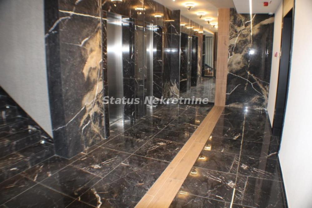 Slika 1 - Četvorosoban stan za izdavanje, 101m2, 2.100€