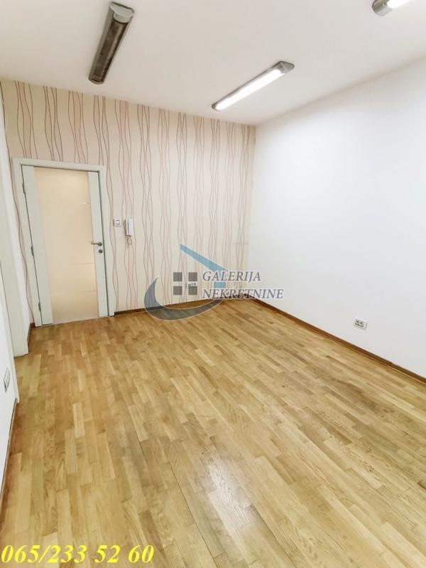Slika 4 - Džordža Vašingtona, Dvosoban stan na prodaju, 50m2, 200.000€