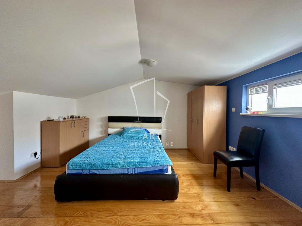 Slika 4 - Cara Dušana, Četvorosoban stan na prodaju, 59m2, 215.000€