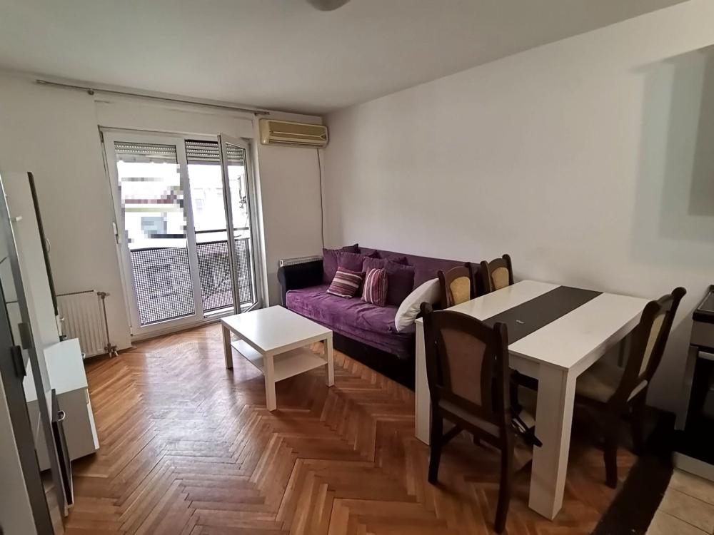 Slika 1 - Dvosoban stan za izdavanje, 44m2, 350€