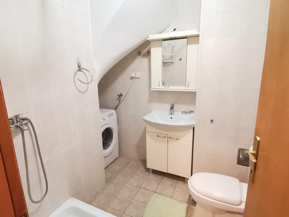 Slika 9 - Dvosoban stan za izdavanje, 44m2, 350€