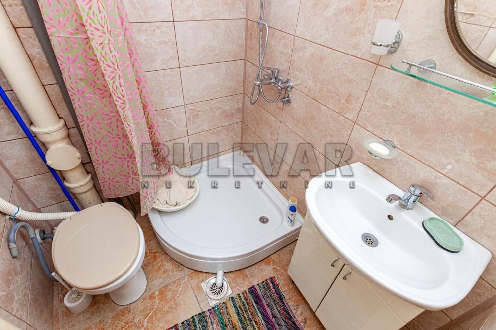 Slika 8 - Vožda Karađorđa, Jednoiposoban stan za izdavanje, 45m2, 350€