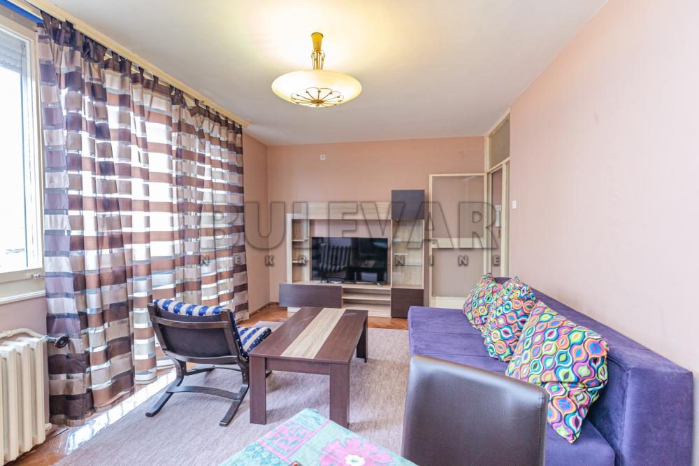 Slika 1 - Vožda Karađorđa, Jednoiposoban stan za izdavanje, 45m2, 350€