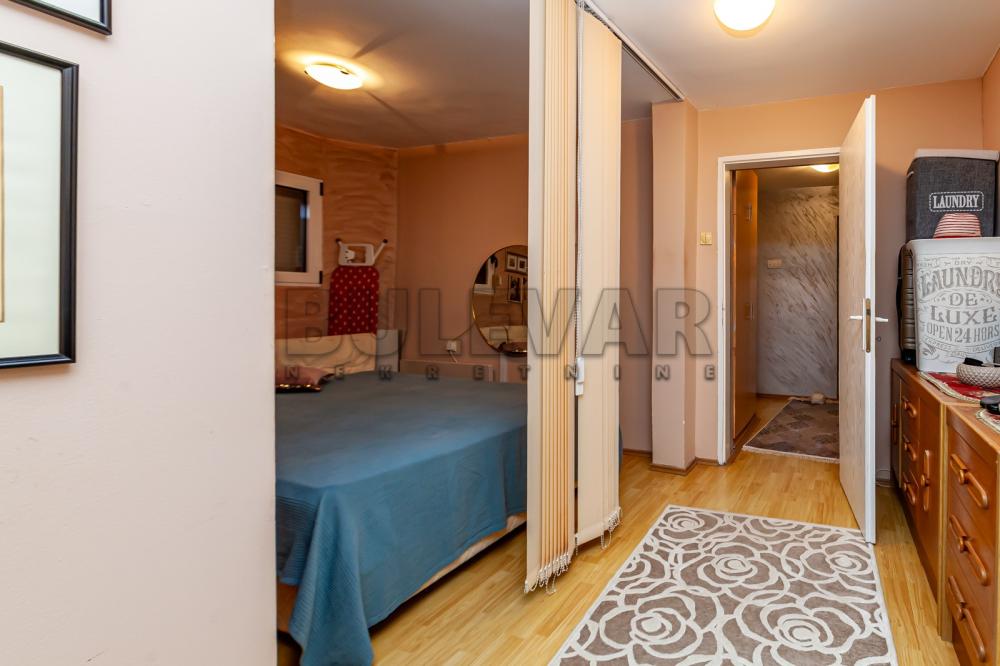 Slika 3 - Aleksandra Petrovića, Dvosoban stan na prodaju, 93m2, 115.000€