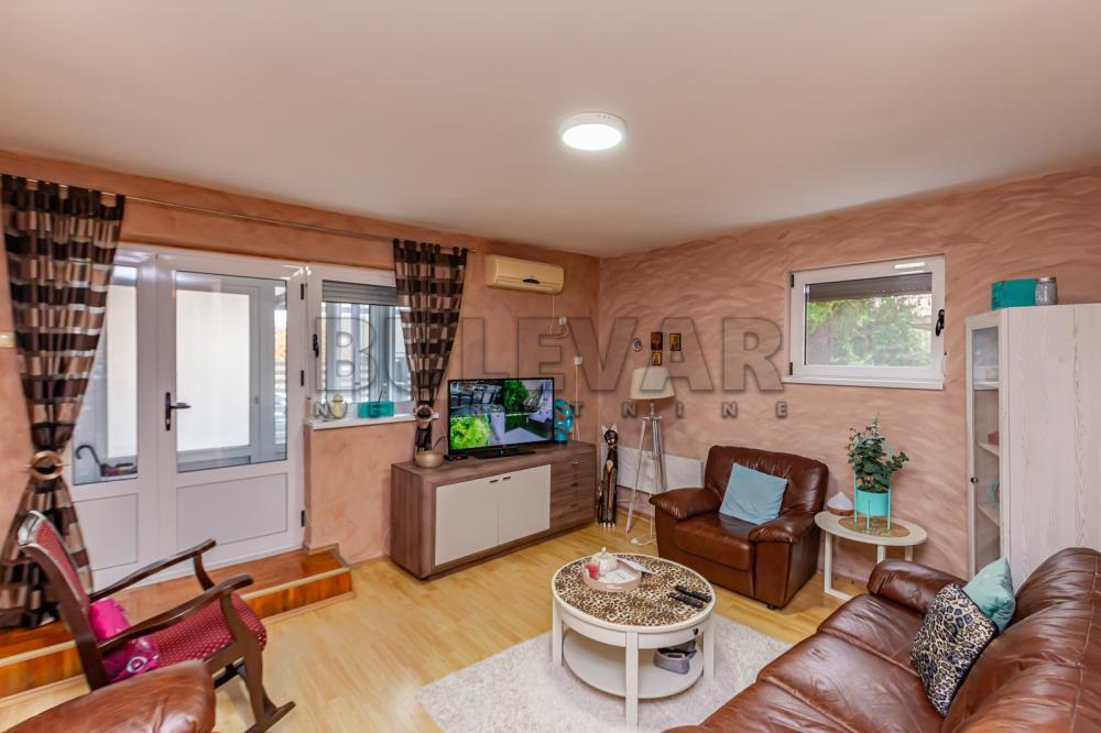 Slika 1 - Aleksandra Petrovića, Dvosoban stan na prodaju, 93m2, 115.000€