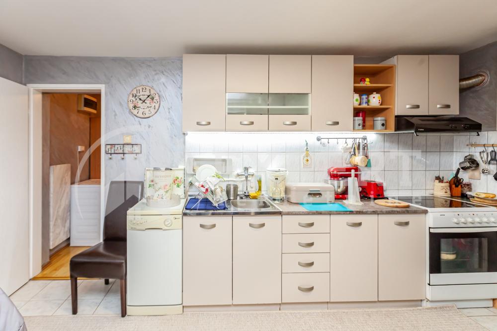 Slika 7 - Aleksandra Petrovića, Dvosoban stan na prodaju, 93m2, 115.000€